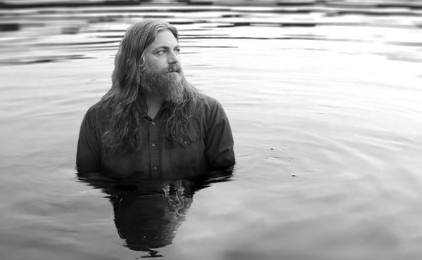 Speciale: The White Buffalo – Hold The Line