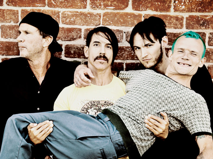 Red Hot Chili Peppers, vendono i diritti delle canzoni per 140 milioni di dollari