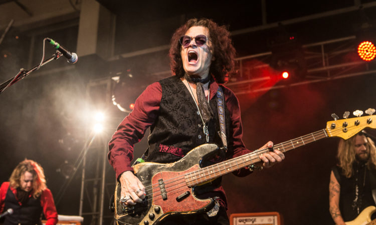 Glenn Hughes, “Amo Blackmore, ma non è facile lavorare con lui”