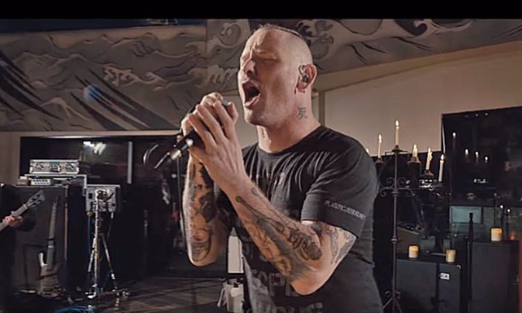 Slipknot, il pro-shot video del solo acoustic show di Corey Taylor