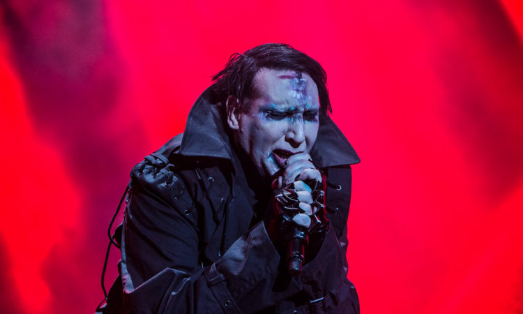 Marilyn Manson, collassa durante l’ultimo live in Texas