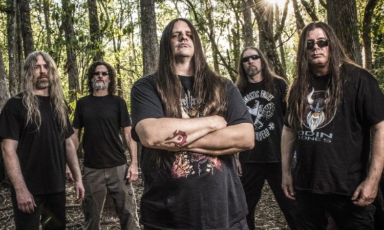 Cannibal Corpse, la foto di Patrick “Pat” O’Brien dopo il rilascio