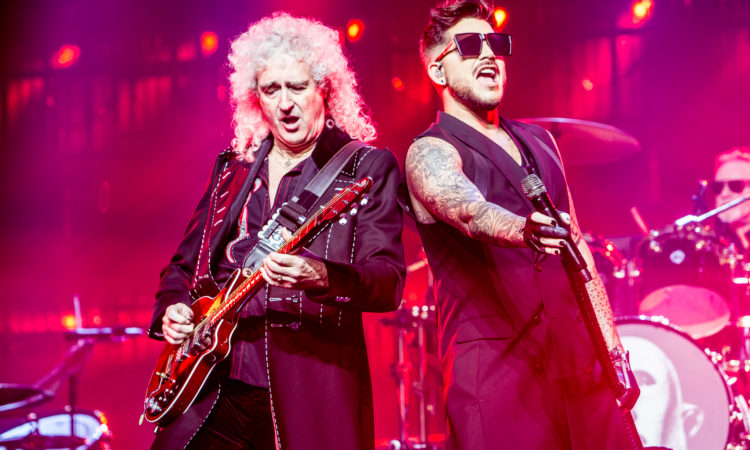Queen, su Netflix Italia disponibile ‘The Show Must Go On: The Queen + Adam Lambert Story’