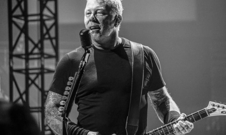 Metallica, il pro-shot video di ‘Blackened’