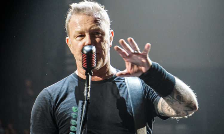 Metallica, approvata ‘Nothing Else Matters’ degli studenti di una scuola ungherese