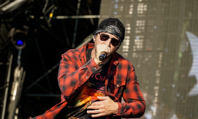 Avenged Sevenfold, infezione alle corde vocali per M. Shadows, costretti ad annullare il tour