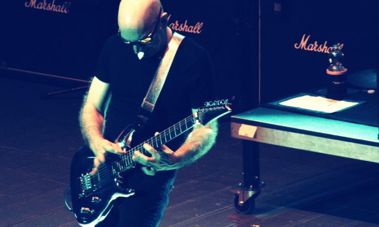 Joe Satriani, a lavoro su due nuovi album durante il lockdown: l’intervista