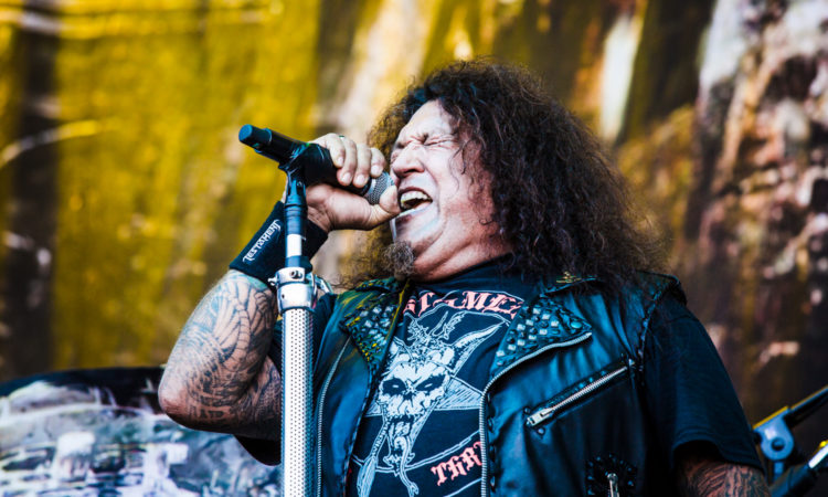 Testament, Chuck Billy positivo al test per il COVID-19