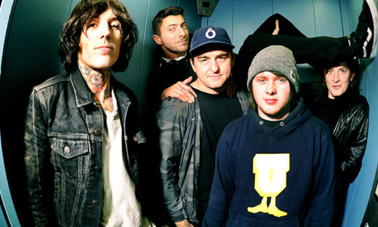 Bring Me The Horizon, Oli Sykes si è rotto una corda vocale