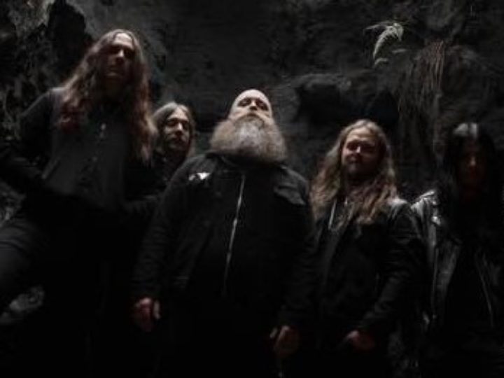 The Absence, première della nuova canzone ‘Walking Shadows’