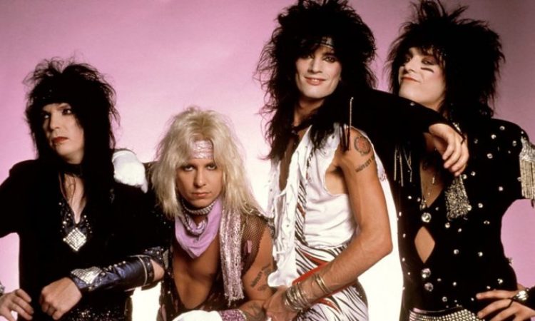 Nothing But A Good Time, libro sulla storia sul movimento hard rock e hair metal degli anni ’80