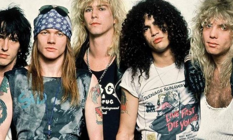 Guns N ‘Roses, nuova raccolta ‘Under The Covers: The Songs They Didn’t Write’