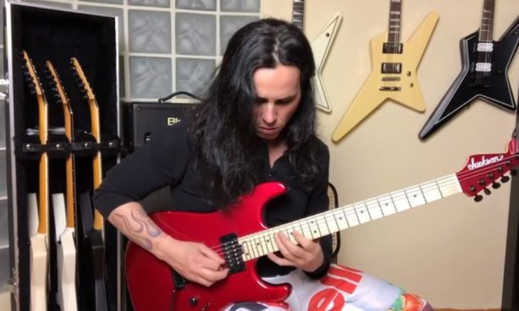 Firewind, Gus G. video tutorial di ‘Rising Fire’