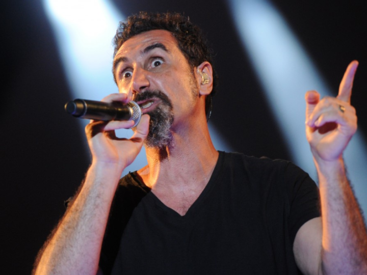 Serj Tankian, sul prossimo EP “più synth rispetto alle altre canzoni dei System Of A Down”