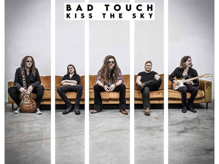 Bad Touch – Kiss The Sky