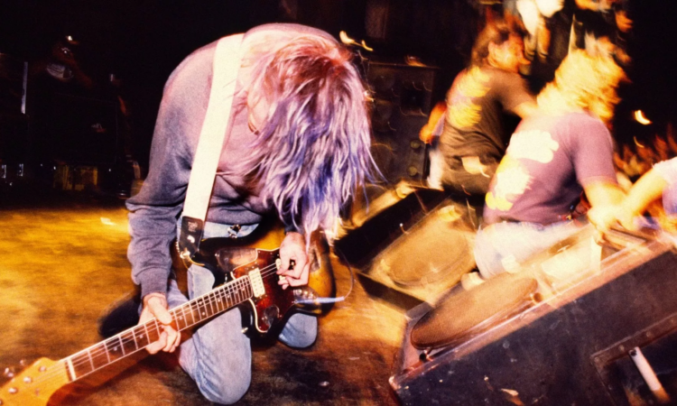 Nirvana, il pedale Boss DS-1 di Kurt Cobain venduto a 9000 dollari