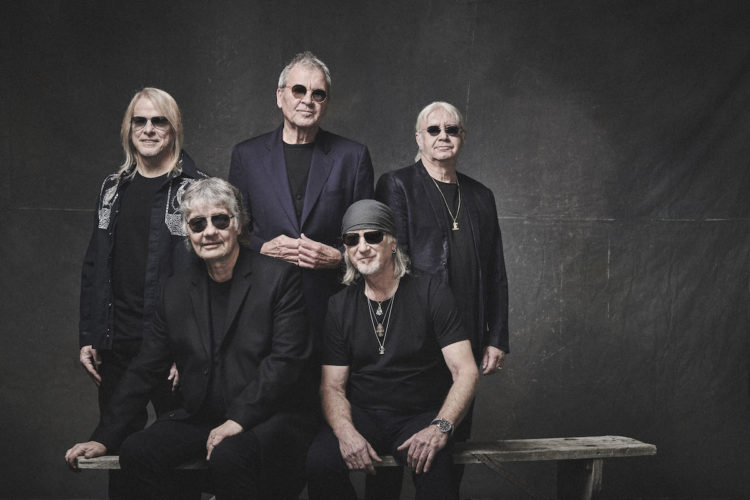 Deep Purple – La band, il mondo e… il cognac!