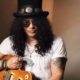 Slash, “Gli Aerosmith? La prima volta che li ho visti live erano strafatti e hanno suonato da schifo”