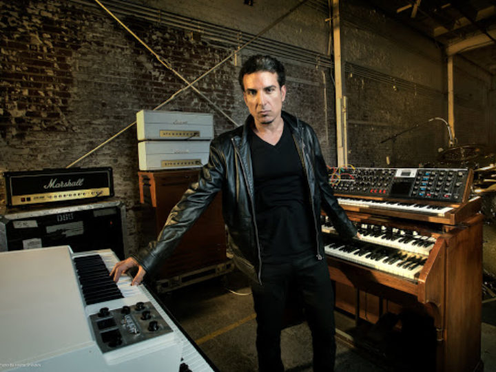 Derek Sherinian – Un lavoro di squadra