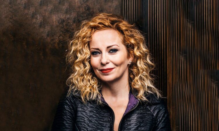 Anneke van Giersbergen, nuovo album solista a fine febbraio