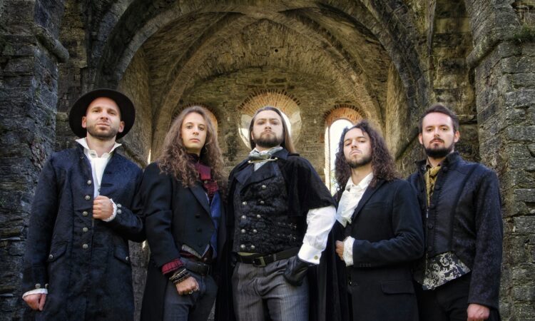 Winterage, lyric video di ‘Of Heroes And Wonders’