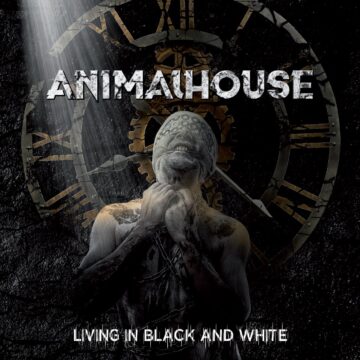 Animal House – Living In Black And White