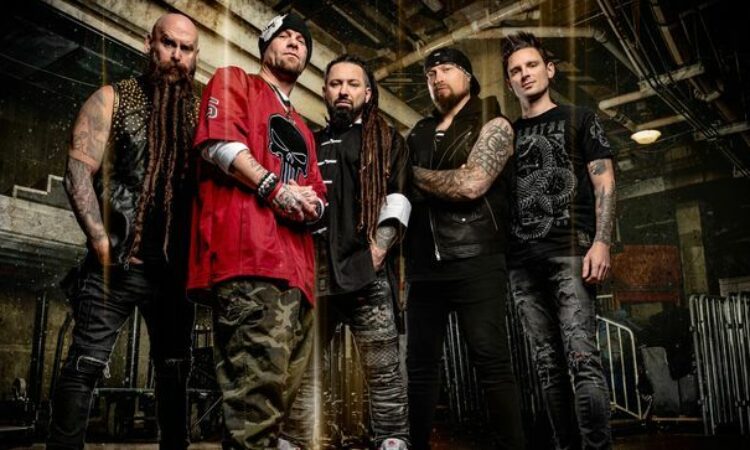 Five Finger Death Punch, nuovo lyric video ‘Dot Your Eyes’