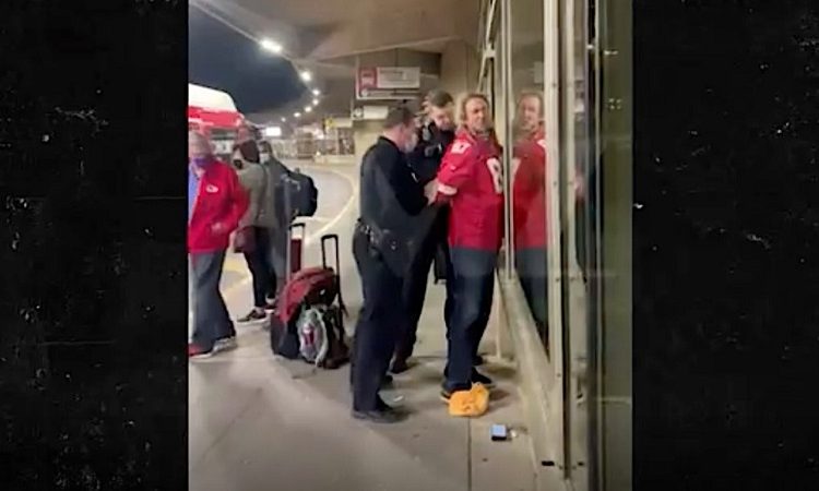 Tool, batterista in arresto all’aeroporto di Kansas City