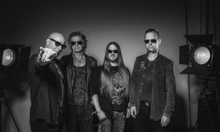 Iron Savior, annunciano ‘Reforged – Ironbound (Vol. 2)’ e lanciano il video di ‘Solar Wings’