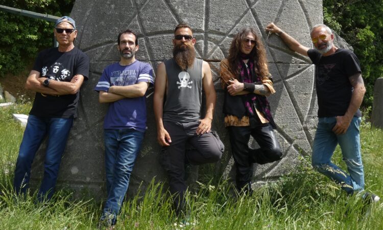 Wounded Knee, il nuovo album in arrivo