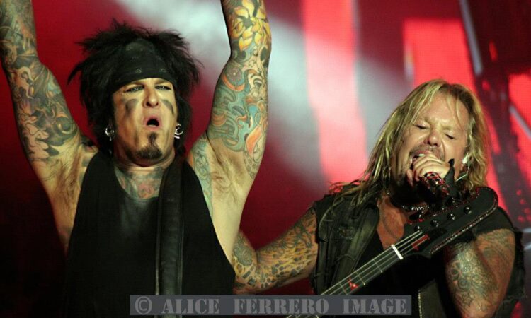 Mötley Crüe, Nikki Sixx:  “Un batterista scaduto che cerca di parlare per noi?”