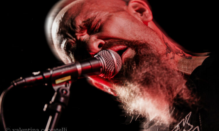 Nick Oliveri, fuori ‘Death March’ con i Temple Of Deimos