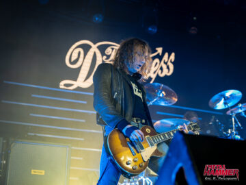 The Darkness + Sinplus @ Vox Club, Nonantola (MO), 15 Novembre 2023