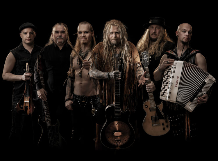 Korpiklaani – Wilderness sounds