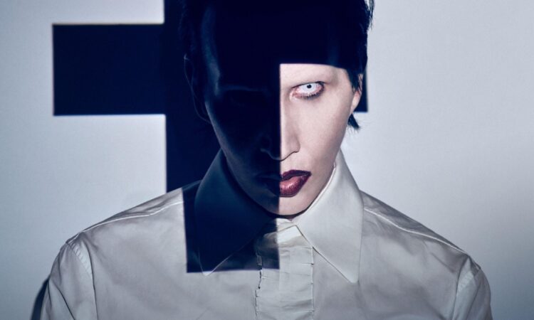 Marilyn Manson, pubblicata la nuova canzone ‘Raise The Red Flag’