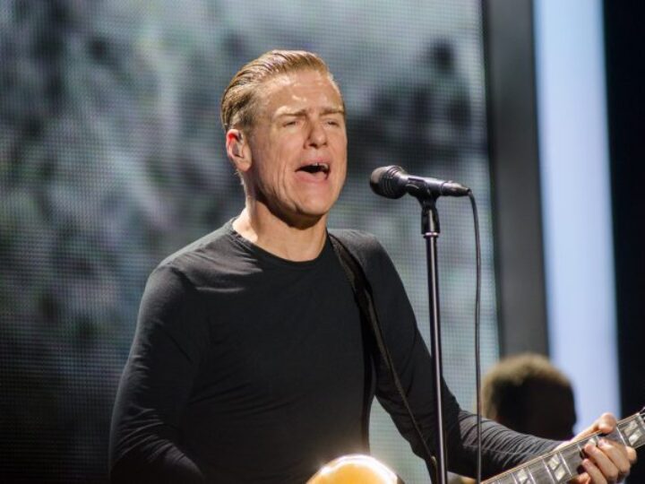 Bryan Adams, guarda il video di ‘Roll With The Punches’
