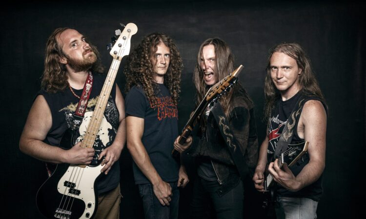 Fabulous Desaster, condividono il primo singolo ‘Coffin Dwellers’